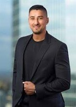 Darin Vaza