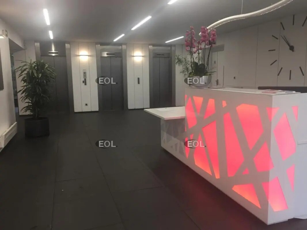 Bureau dans Charenton-le-Pont à louer Hall d’entrée– Image 1 sur 7