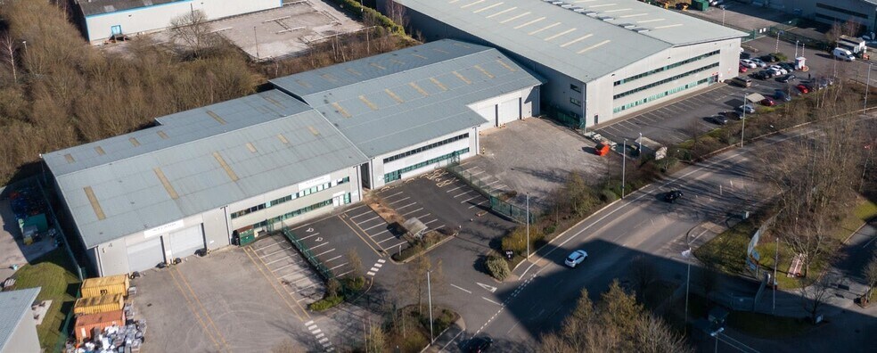 Centenary Park, Coronet Way, Salford à louer - Photo de l’immeuble – Image 3 sur 6