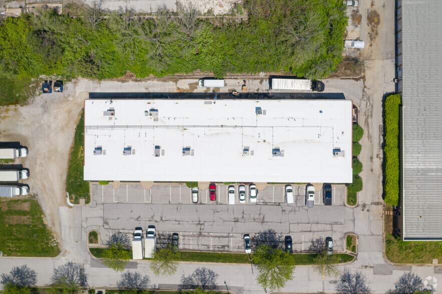 9570-9588 Marion Rdg, Kansas City, MO à louer - Aérien – Image 2 sur 6