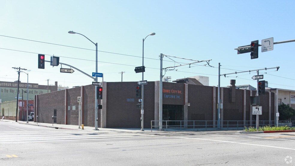 1800 S Flower St, Los Angeles, CA à louer - Photo de l’immeuble – Image 3 sur 5