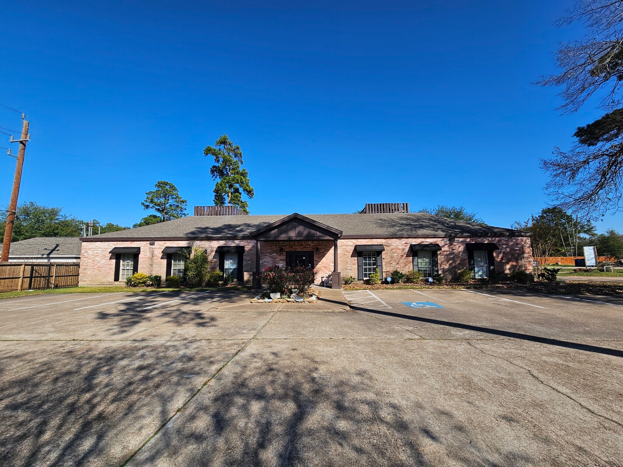 14741 Pebble Bend Dr, Houston, TX à louer Photo principale– Image 1 sur 36