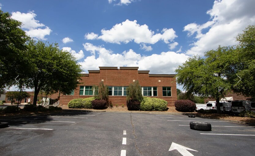 3225 Sunset Blvd, West Columbia, SC à louer - Photo de l’immeuble – Image 3 sur 5