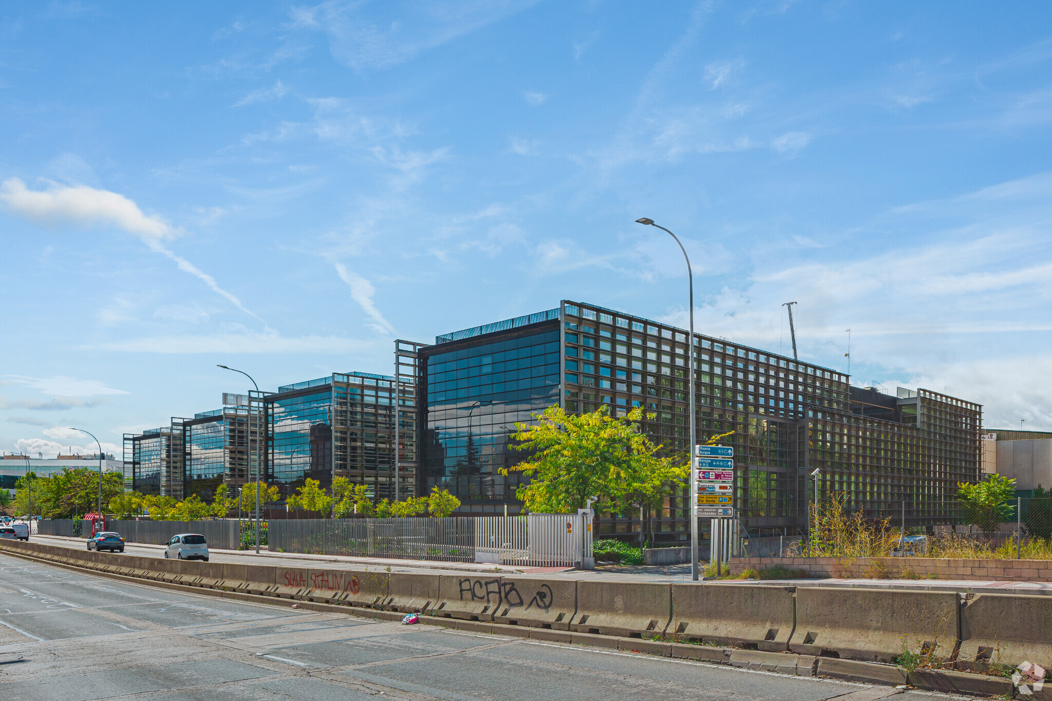 Avenida Industria, 4, Alcobendas, Madrid à vendre Photo principale– Image 1 sur 5