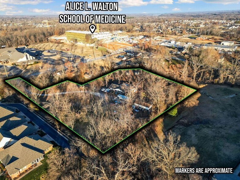 804 NE J St, Bentonville, AR à vendre - Photo de l’immeuble – Image 2 sur 15