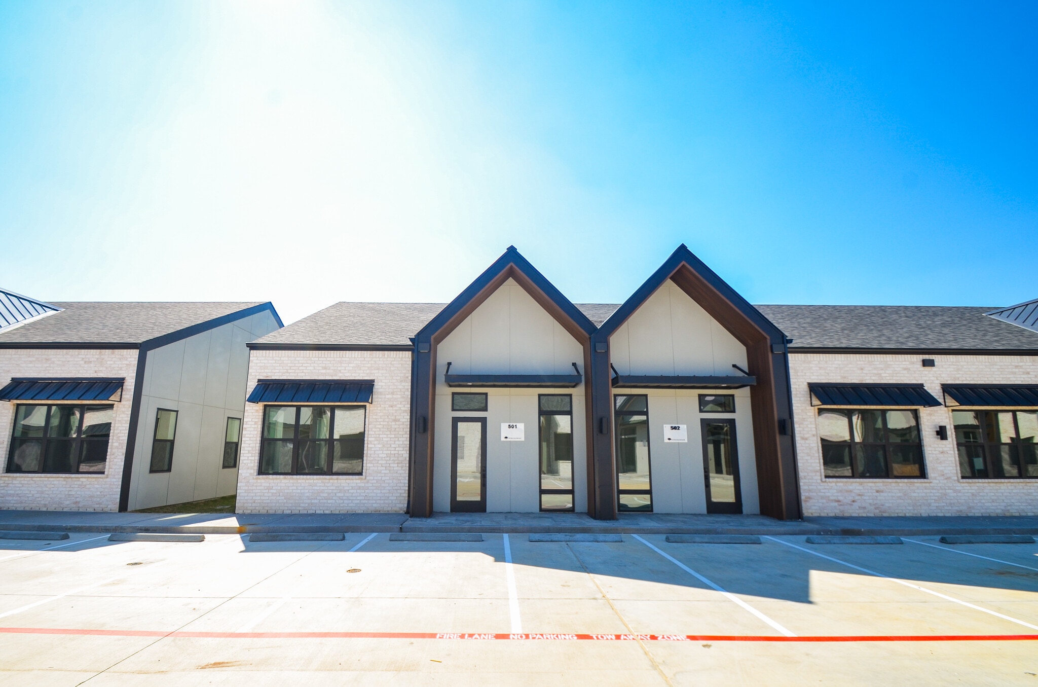 1325 Main St, Katy, TX à louer Photo intérieure– Image 1 sur 28