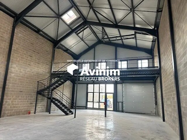 Plus de détails pour Industriel/Logistique à louer