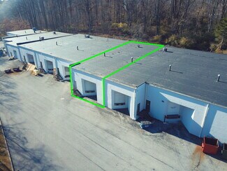 Plus de détails pour 640 Snyder Ave, West Chester, PA - Industriel/Logistique à vendre