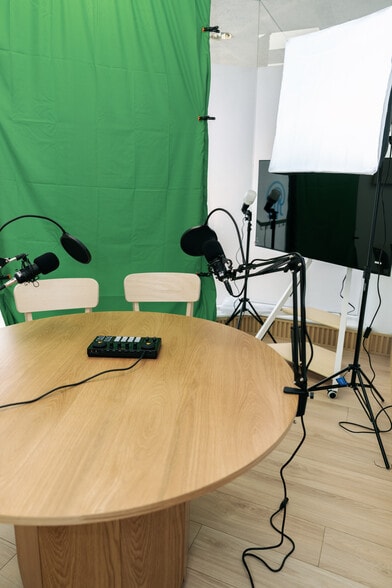 202-1128 Broadway W, Vancouver, BC à louer - Photo intérieure – Image 3 sur 8