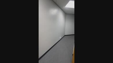 1855 W Katella Ave, Orange, CA à louer - Vidéo sur l’annonce professionnelle