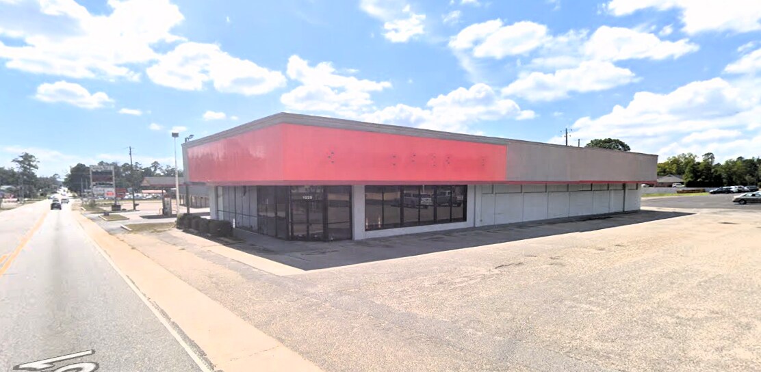 1029 Douglas Ave, Brewton, AL à louer Photo principale– Image 1 sur 3