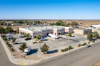 715 E Avenue L-8, Lancaster, CA - Vue aérienne  vue de carte
