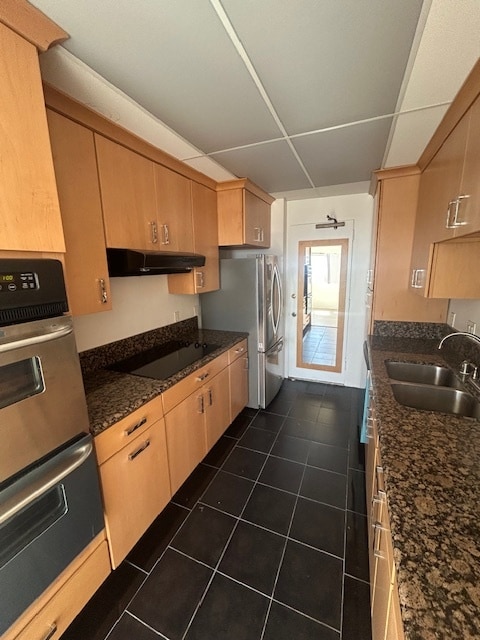 10701 Wilshire Blvd, Los Angeles, CA 90024 - Lot 1204 -  - Photo intérieure - Image 1 of 2