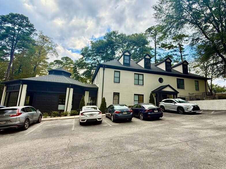 1145 Hightower Trl, Atlanta, GA à louer - Photo de l’immeuble – Image 3 sur 21