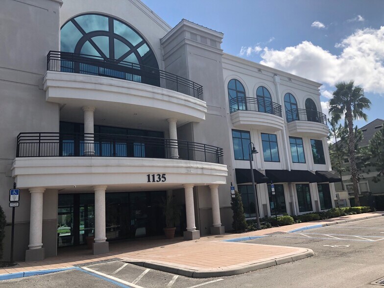 1135 E State Road 434, Winter Springs, FL à louer - Photo de l’immeuble – Image 3 sur 6