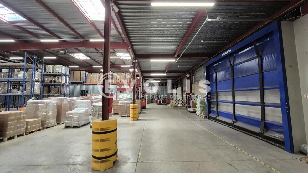 Industriel/Logistique dans Rebais à louer - Photo de l’immeuble – Image 3 sur 21