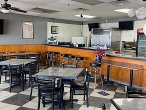 7115 Blanco Rd, San Antonio, TX à louer Photo intérieure– Image 2 sur 7