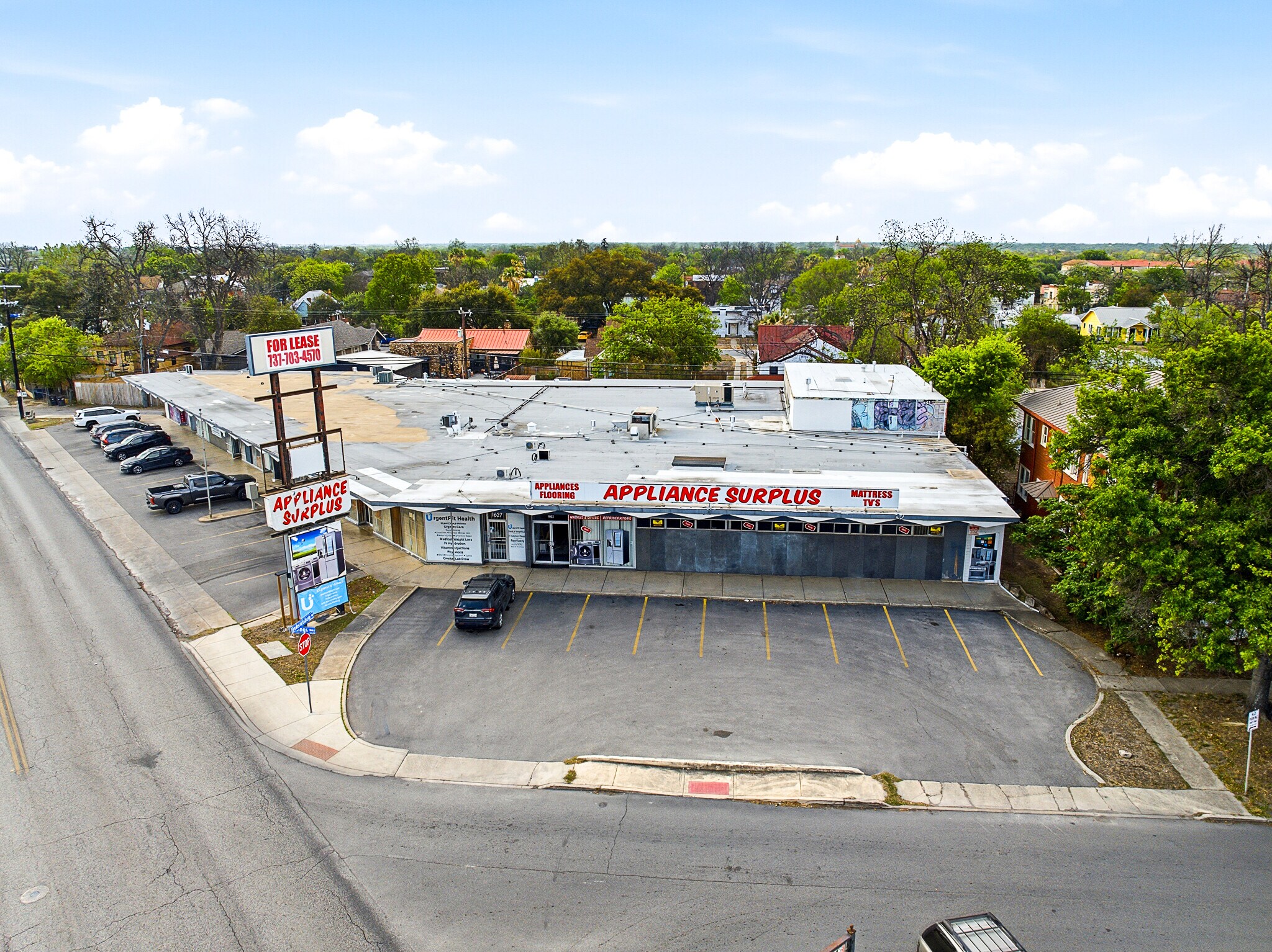 1602 W Kings Hwy, San Antonio, TX à vendre Photo principale– Image 1 sur 14