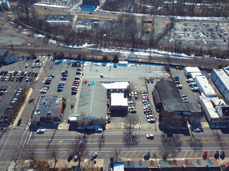 62-64 E High St, Pottstown, PA à louer - Photo de l’immeuble – Image 3 sur 12