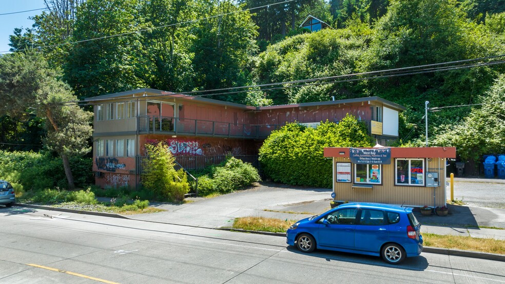 2255 Harbor Ave SW, Seattle, WA à vendre - Photo de l’immeuble – Image 1 sur 4
