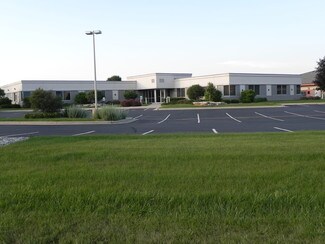 Plus de détails pour 519 Midland Ct, Janesville, WI - Bureau à louer