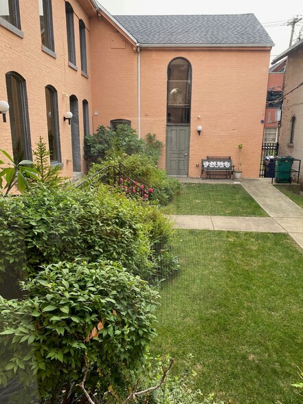 433 Franklin St, Buffalo, NY à louer - Photo de l’immeuble – Image 2 sur 12