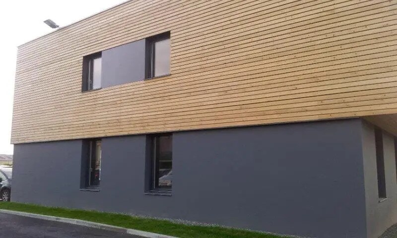 Bureau dans Saint-Brieuc à louer - Photo de l’immeuble – Image 3 sur 9