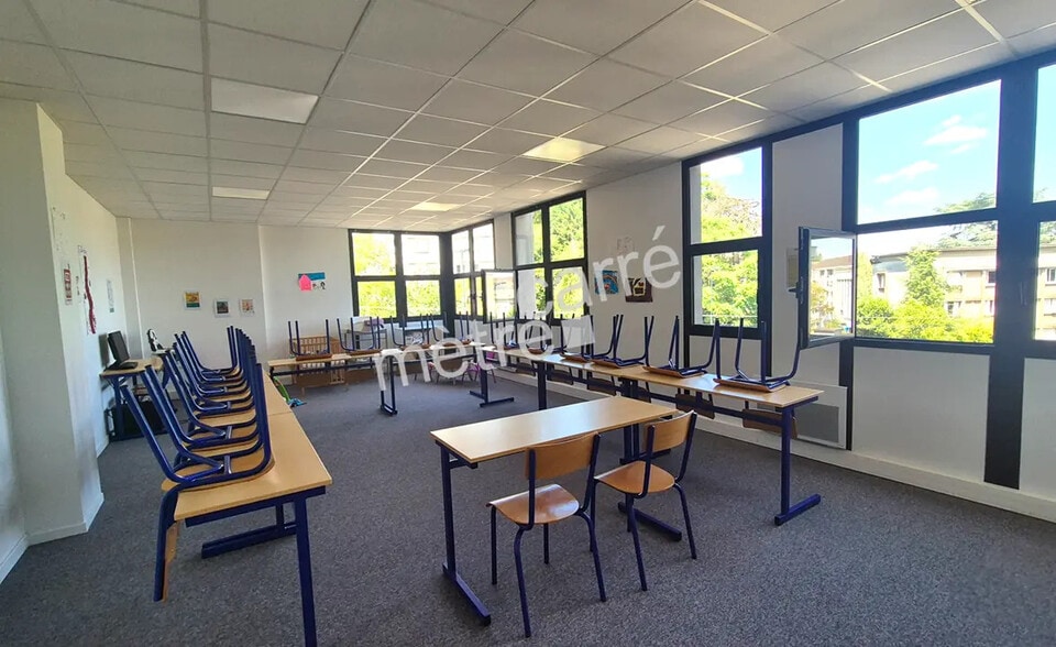 Bureau dans Nantes à louer - Photo de l’immeuble – Image 2 sur 4
