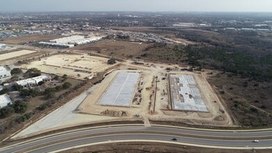 17 Cypress Blvd, Round Rock, TX à louer Photo intérieure– Image 2 sur 2