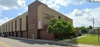 Plus de détails pour 7616 E Nevada St, Detroit, MI - Bureau à louer