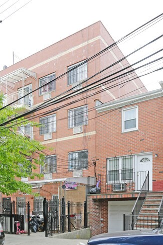 Plus de détails pour 10018 40th Rd, Corona, NY - Logement à vendre