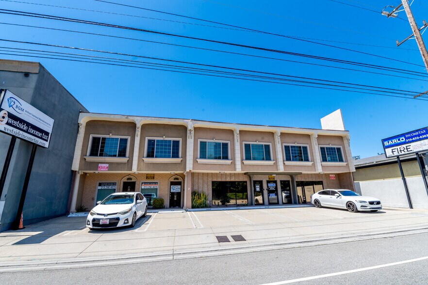 12041 Jefferson Blvd, Culver City, CA à vendre - Photo de l’immeuble – Image 2 sur 20
