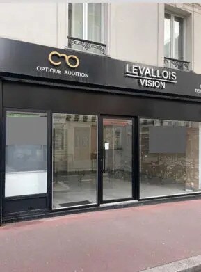 Local commercial dans Levallois-Perret à louer - Photo de l’immeuble – Image 1 sur 3