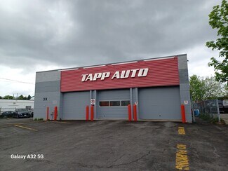 Plus de détails pour 39 Cleopatra Dr, Nepean, ON - Industriel/Logistique à vendre