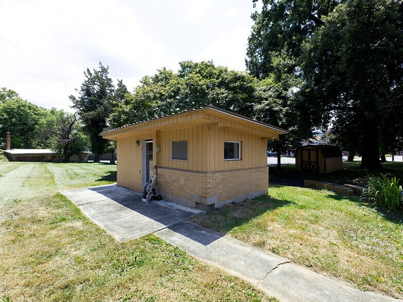 26 2nd St, Highspire, PA à vendre - Photo de l’immeuble – Image 3 sur 19