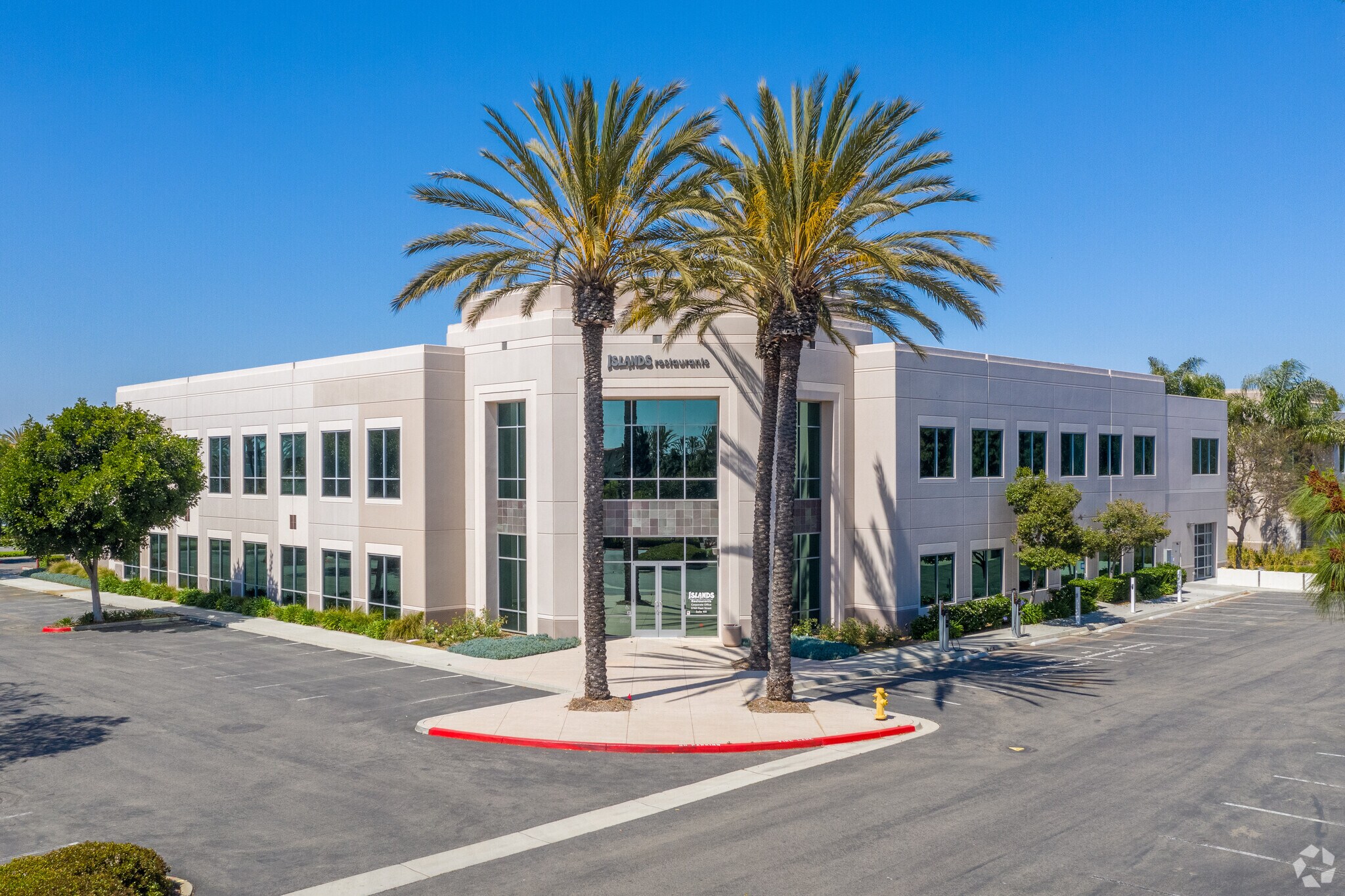 5760 Fleet St, Carlsbad, CA à louer Photo principale– Image 1 sur 20