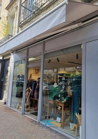 Local commercial dans Bordeaux à louer - Photo de l’immeuble – Image 2 sur 7