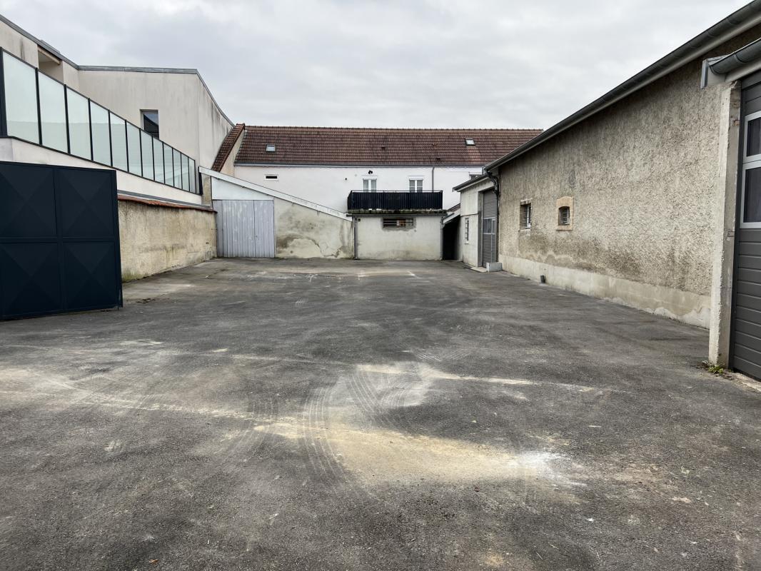 Industriel/Logistique dans Reims à louer Photo de l’immeuble– Image 1 sur 4