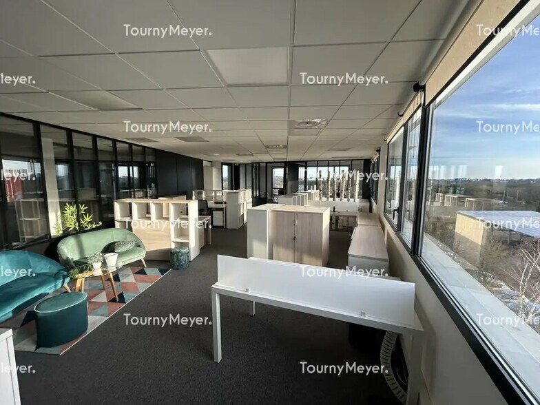 Bureau dans Saint-Herblain à louer - Photo intérieure – Image 2 sur 8