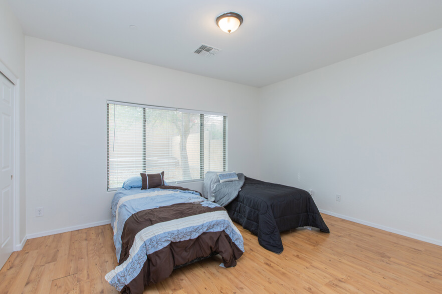 2315 W Kachina Trl, Phoenix, AZ à vendre - Photo intérieure – Image 3 sur 56