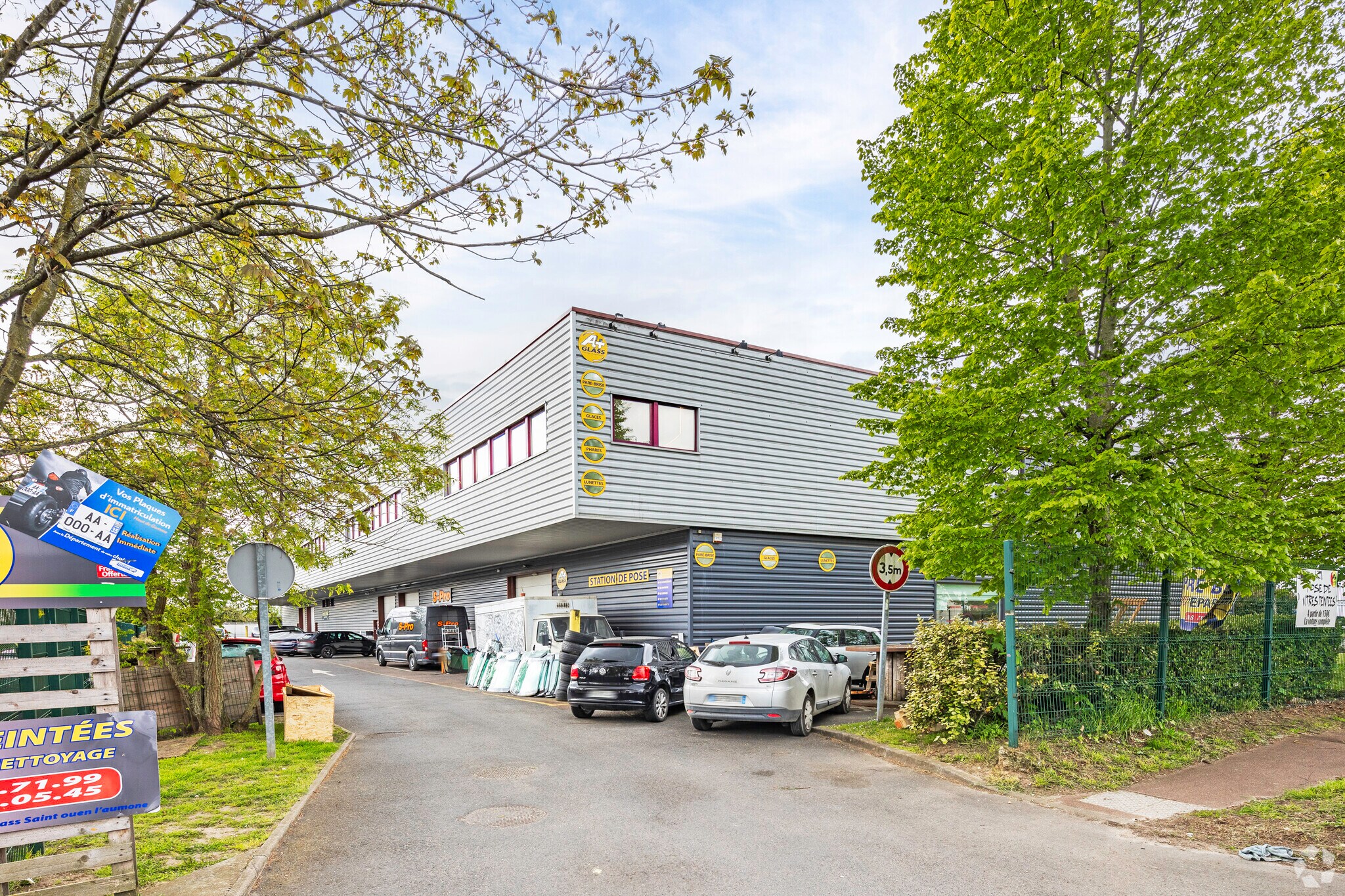 80 Avenue Du Château, Saint-Ouen-l'Aumône à vendre Photo principale– Image 1 sur 4