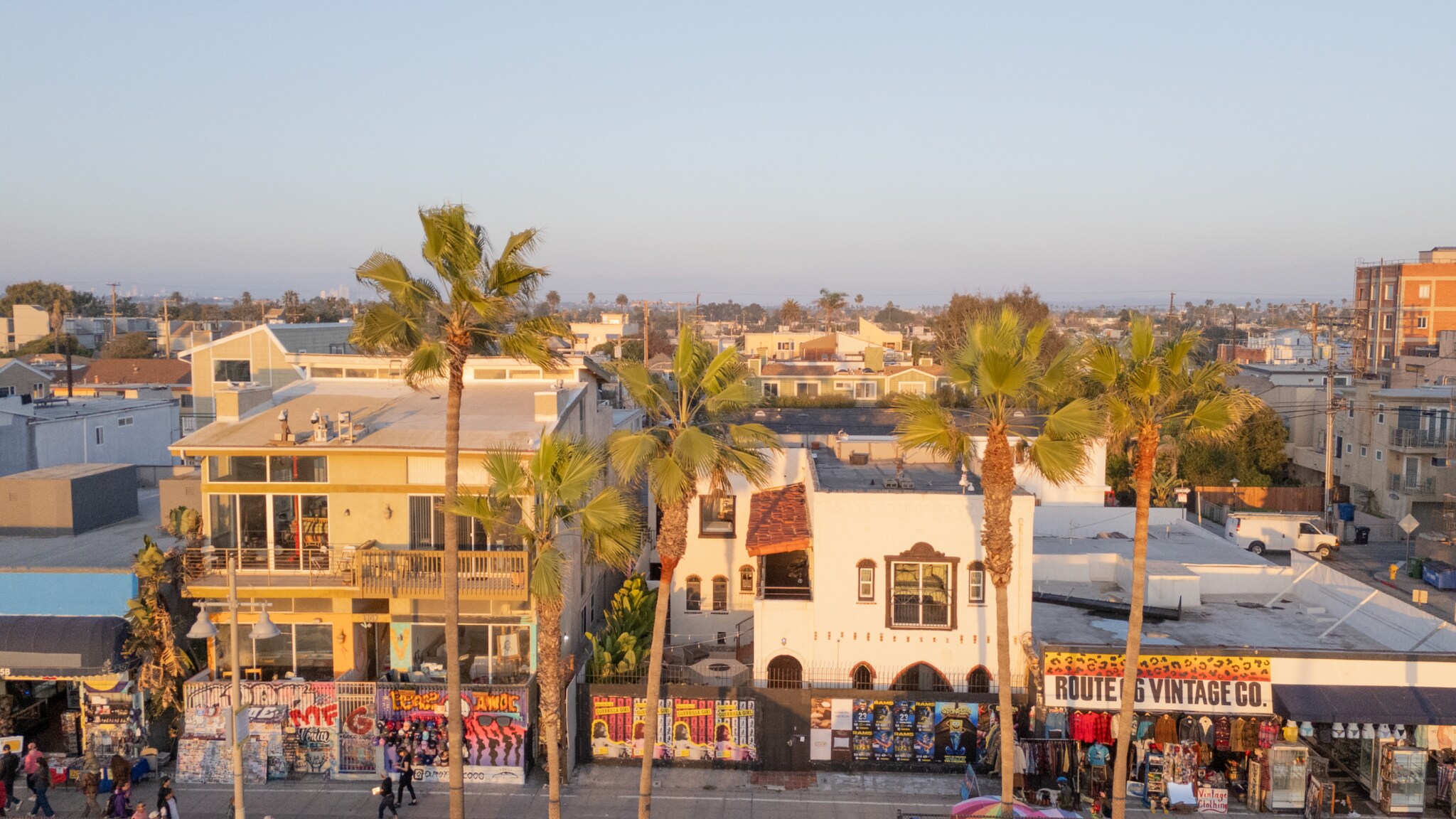 1915 Ocean Front Walk, Venice, CA à vendre Photo principale– Image 1 sur 14