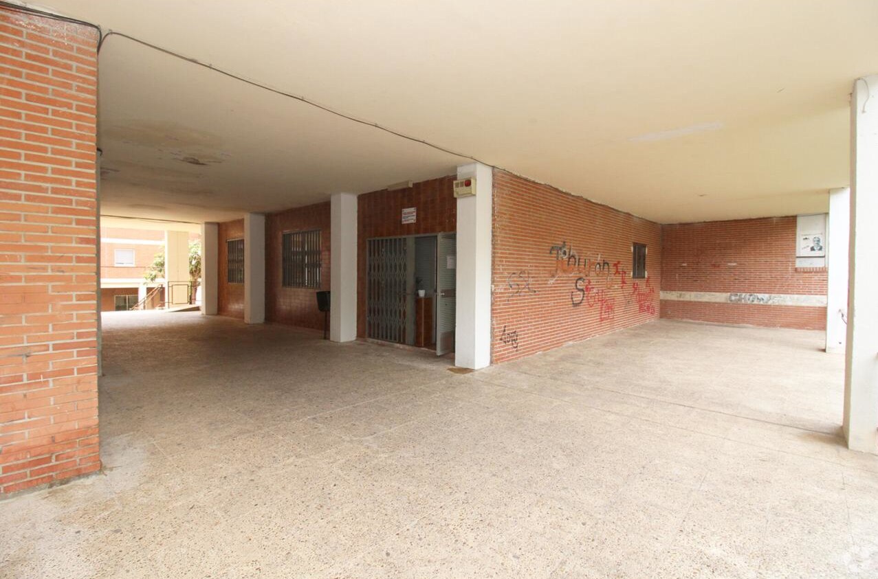Immeuble residentiel dans Torrelaguna, Madrid à vendre Photo intérieure– Image 1 sur 2
