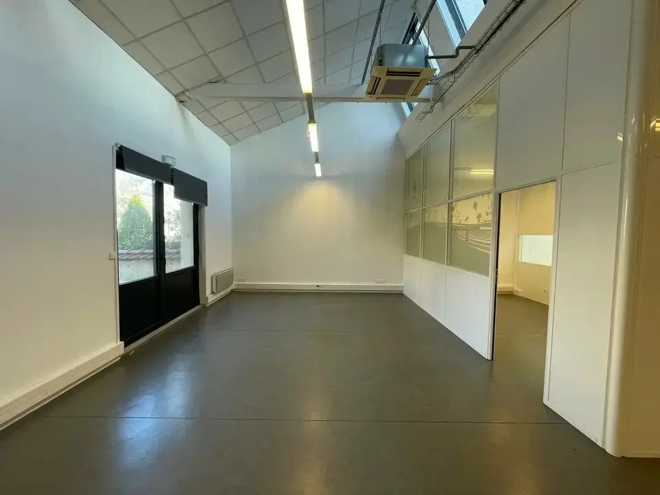 Bureau dans Lyon à louer Photo intérieure– Image 1 sur 3