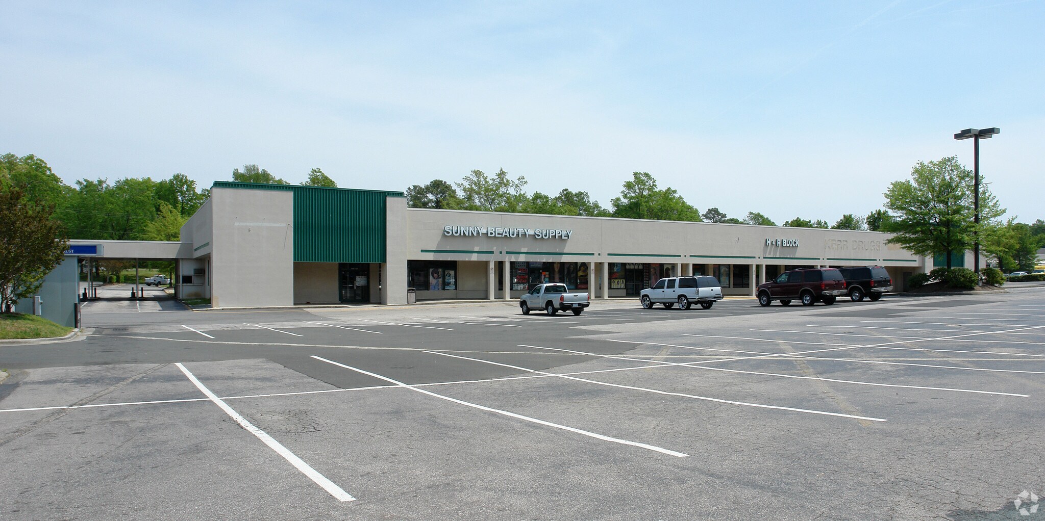 1100 N Miami Blvd, Durham, NC à vendre Photo principale– Image 1 sur 5