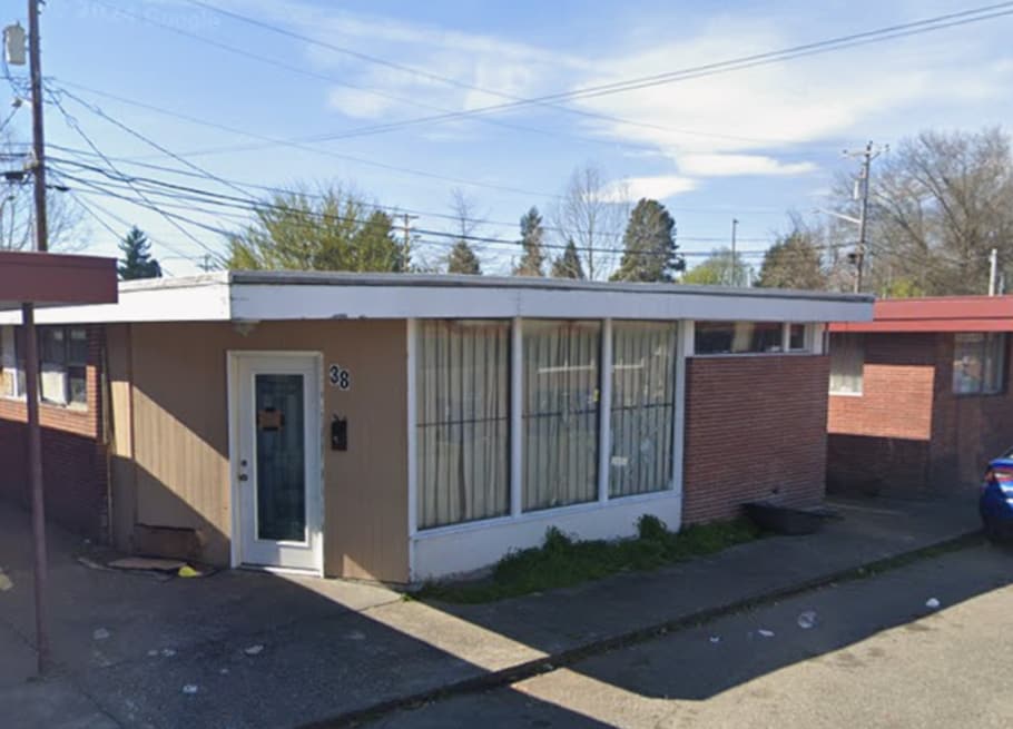1212 S 11th St, Tacoma, WA 98405 - Lot 38 - - Photo intérieure - Image 1 of 1