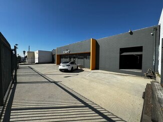 Plus de détails pour 13017 S Broadway, Los Angeles, CA - Industriel/Logistique à vendre