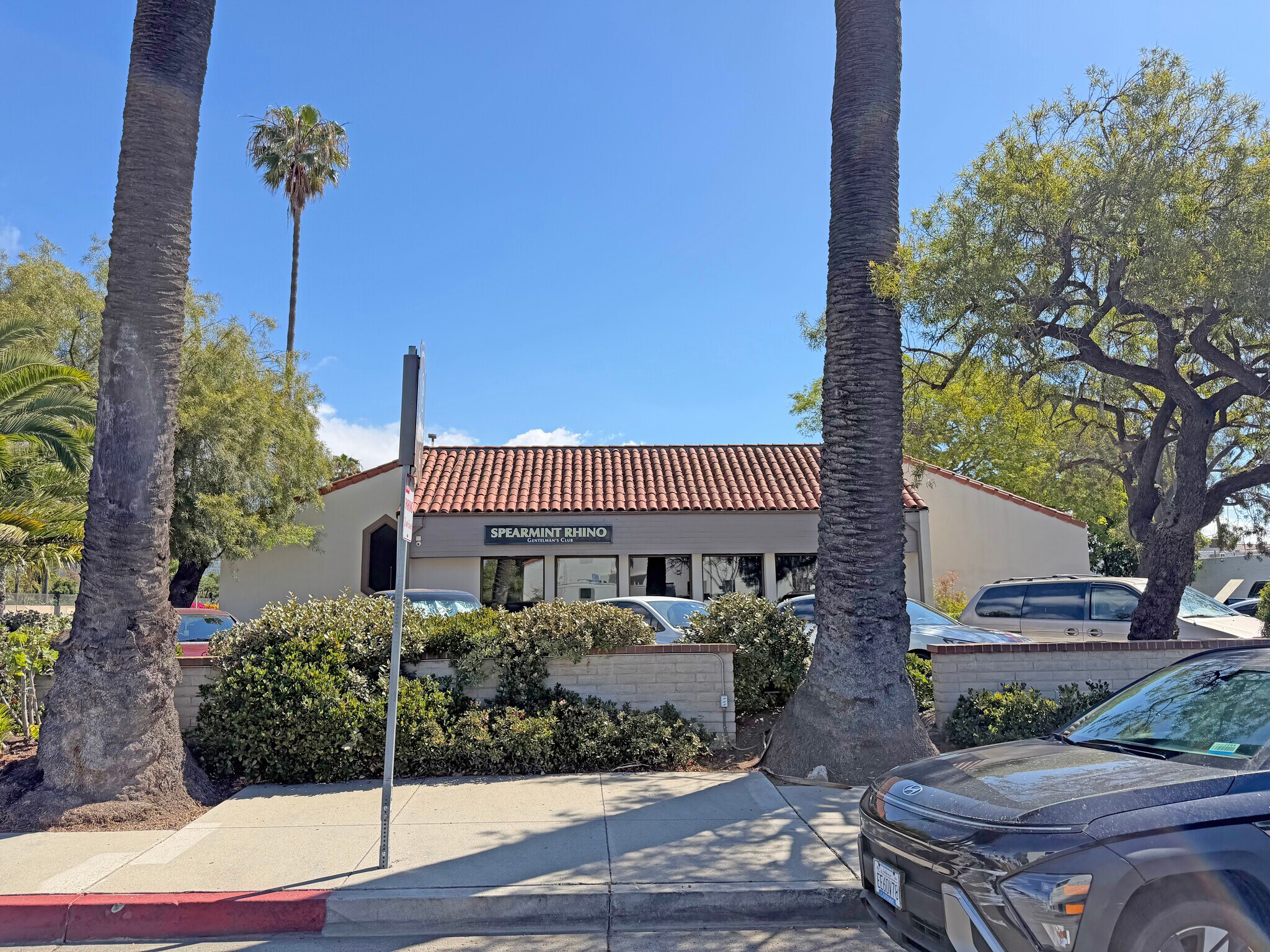Prime Santa Barbara Funk Zone Property portefeuille de 1 biens à vendre sur LoopNet.fr Photo principale– Image 1 sur 14