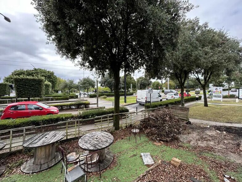 Local commercial dans Saint-Herblain à louer - Photo de l’immeuble – Image 3 sur 6