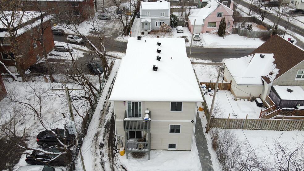 369 Lafontaine Ave, Ottawa, ON à vendre - Photo de l’immeuble – Image 3 sur 27